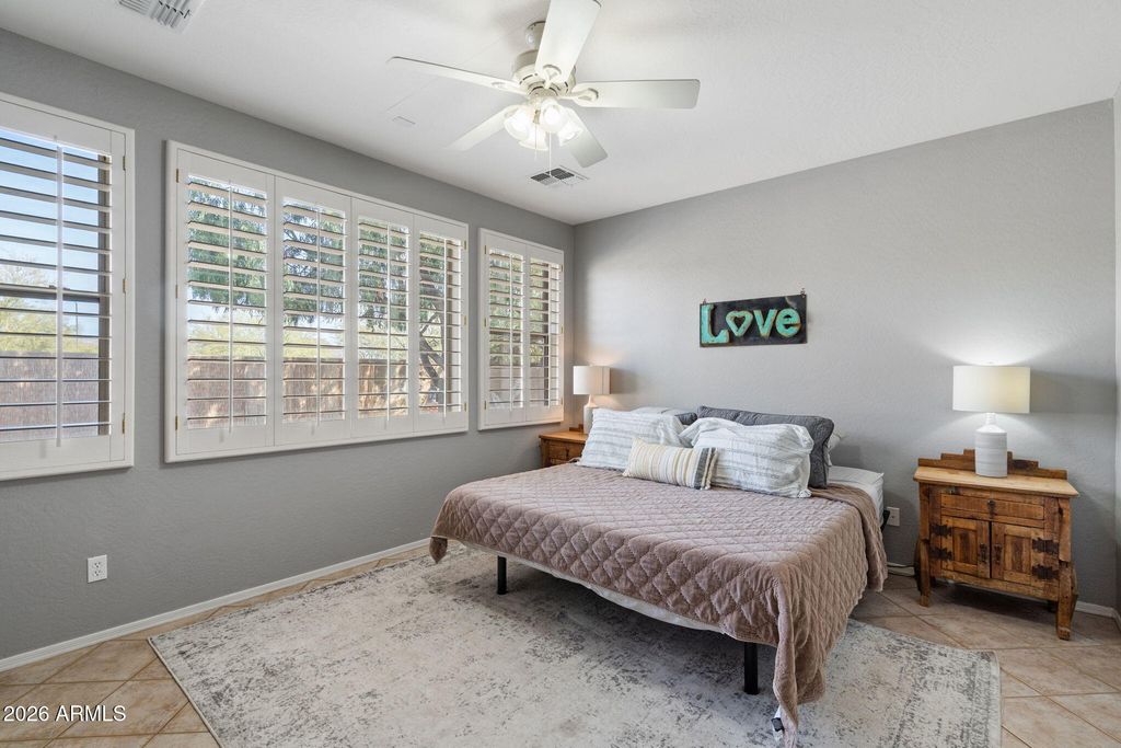 Image 22 of property listing at 1608 W KURALT Drive, Anthem, AZ 85086