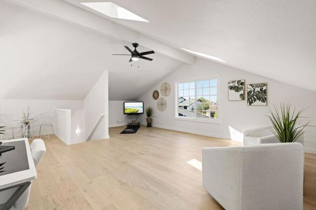 577 Anchor Circle, Redwood City, CA 94065