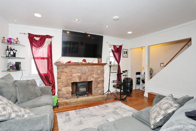 29 Fairview Avenue, Spring Valley, NY 10977