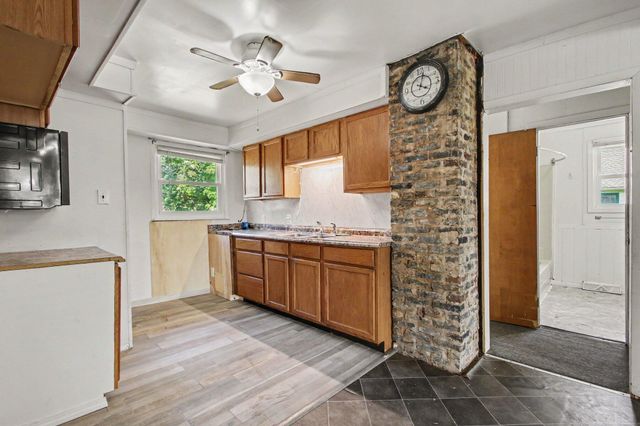 626 Gladys Street, Michigan City, IN 46360