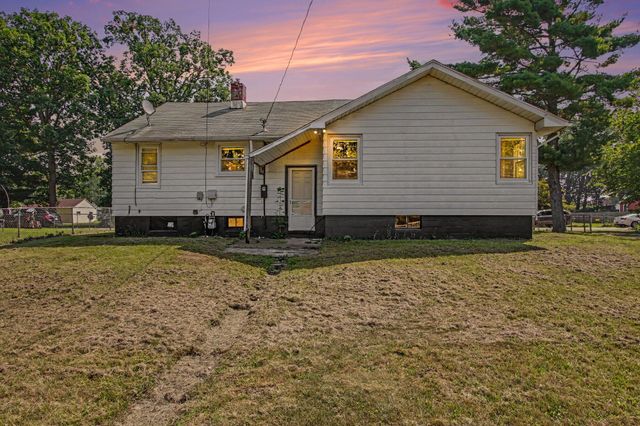 626 Gladys Street, Michigan City, IN 46360