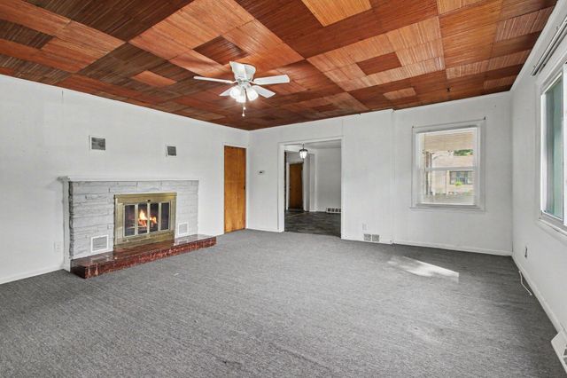 626 Gladys Street, Michigan City, IN 46360