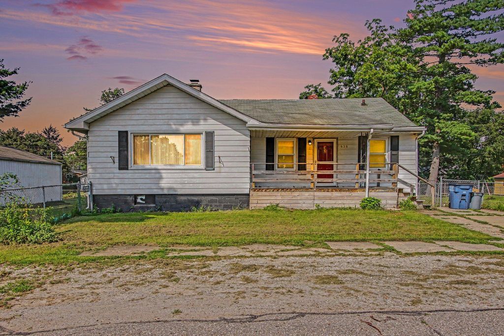 626 Gladys Street, Michigan City, IN 46360