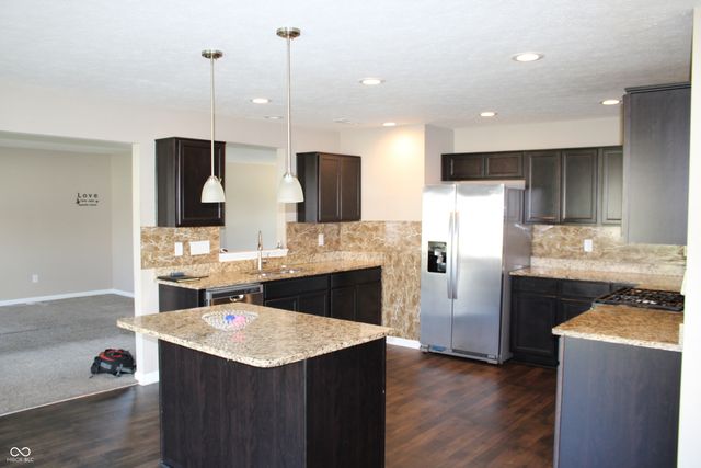 8184 Bluesage Way, Plainfield, IN 46168