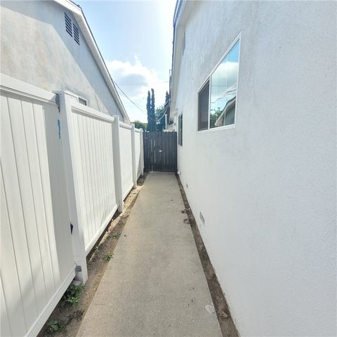 5651 Radford Avenue, Valley Village, CA 91607