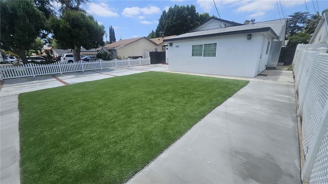 5651 Radford Avenue, Valley Village, CA 91607