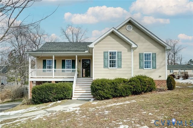 112 St Charles Pl, Aylett, VA 23009