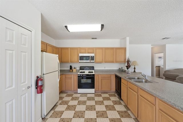 5516 WILLOW BEND TRAIL, Kissimmee, FL 34758