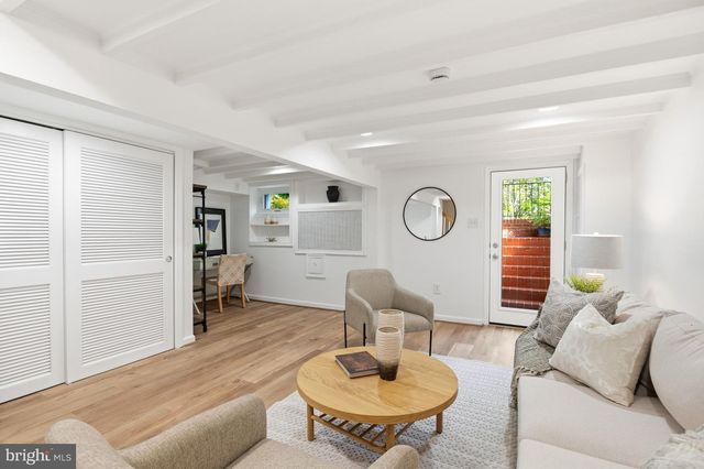 3533 R ST NW, Washington, DC 20007
