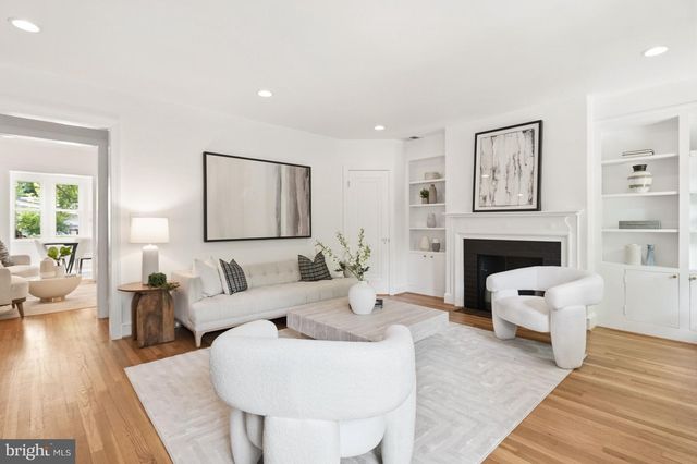 3533 R ST NW, Washington, DC 20007