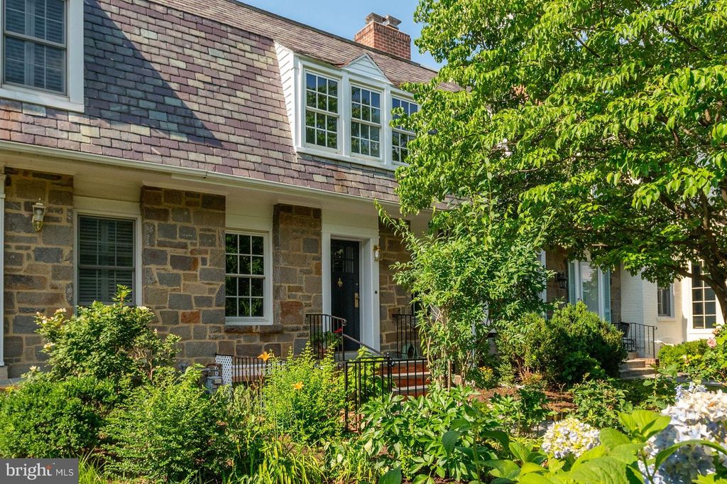 3533 R ST NW, Washington, DC 20007