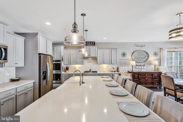 5816 MCINTOSH PL, Brandywine, MD 20613