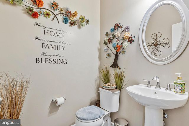 5816 MCINTOSH PL, Brandywine, MD 20613