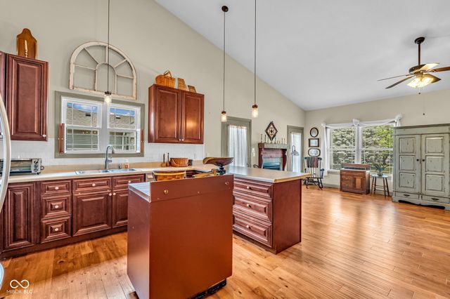 960 Deer Field Drive, Greencastle, IN 46135