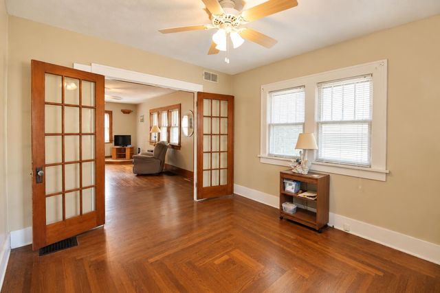 1122 S Waco, Wichita, KS 67213