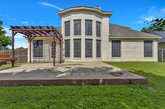 15136 Thatcher DR, Austin, TX 78717