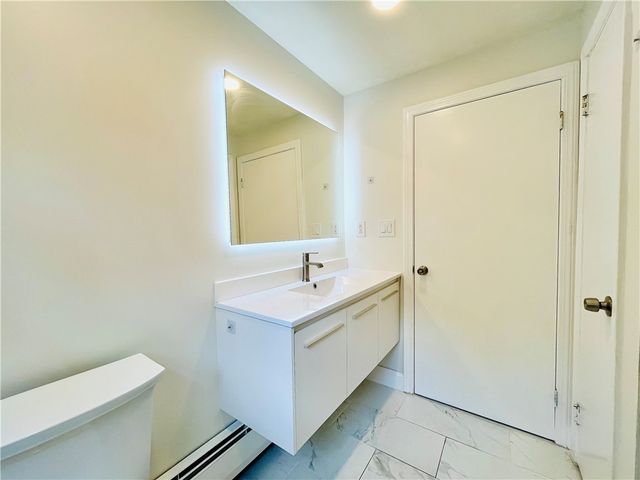 15 Washington Road, Barrington, RI 02806