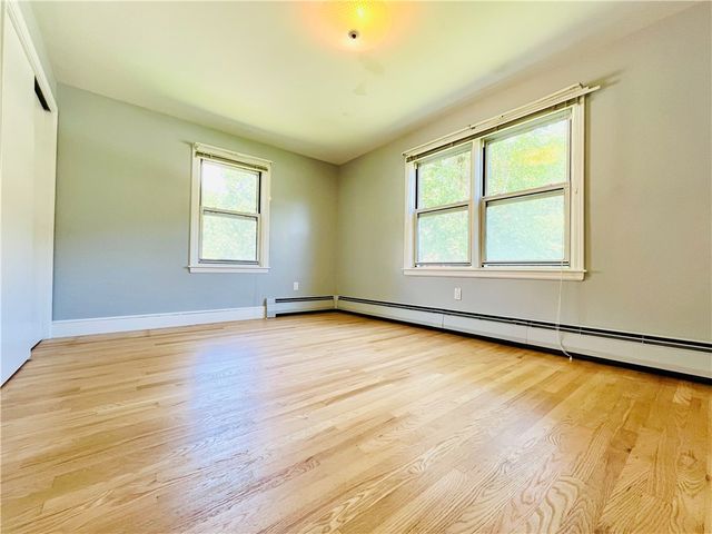 15 Washington Road, Barrington, RI 02806