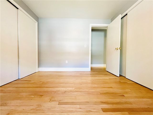 15 Washington Road, Barrington, RI 02806