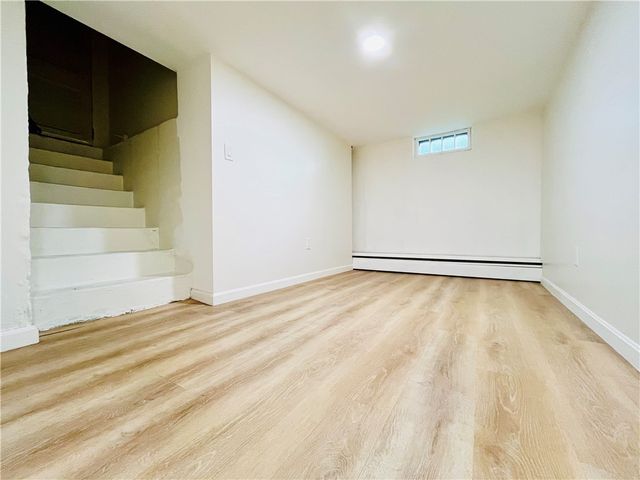 15 Washington Road, Barrington, RI 02806