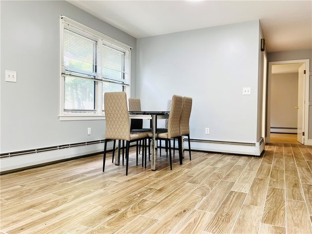 15 Washington Road, Barrington, RI 02806