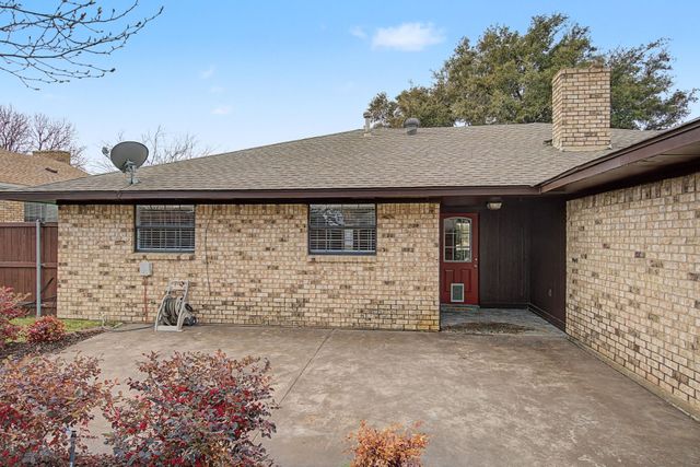 1903 Big Sky Drive, Lewisville, TX 75077