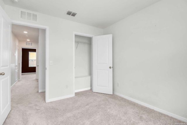 7723 FERN HOLW, San Antonio, TX 78252