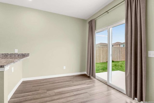 7723 FERN HOLW, San Antonio, TX 78252