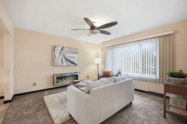 2840 Manola Drive, Columbus, OH 43209