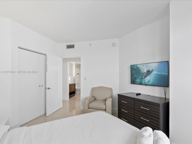 17375 Collins Avenue 808, Sunny Isles Beach, FL 33160