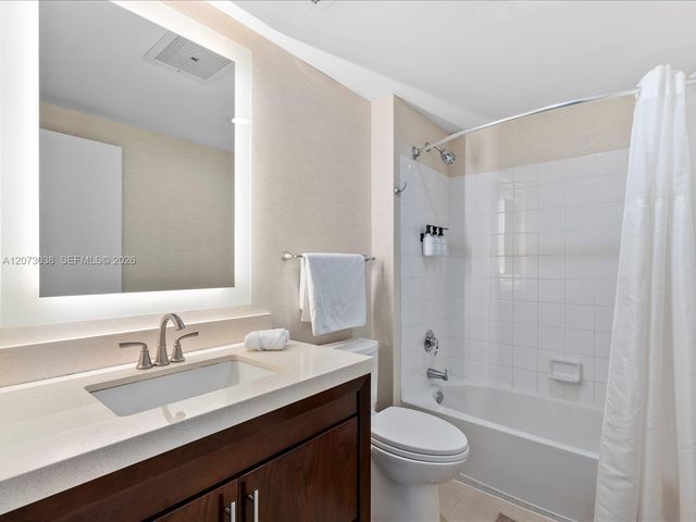 17375 Collins Avenue 808, Sunny Isles Beach, FL 33160