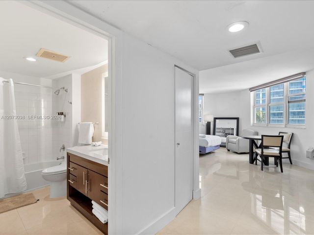 17375 Collins Avenue 808, Sunny Isles Beach, FL 33160