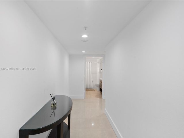 17375 Collins Avenue 808, Sunny Isles Beach, FL 33160
