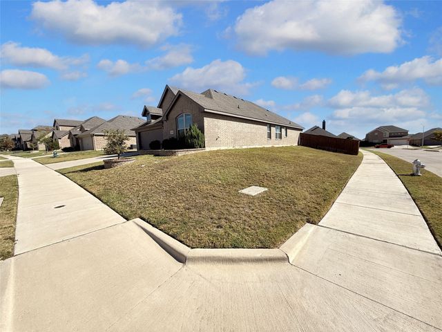 600 Bayonet Drive, Fort Worth, TX 76108