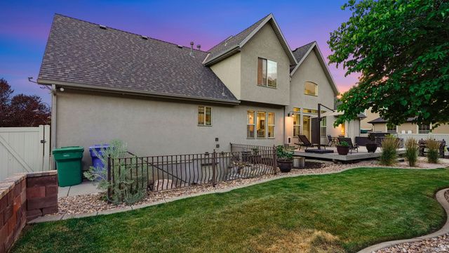 9498 N CANYON HEIGHTS DR, Cedar Hills, UT 84062