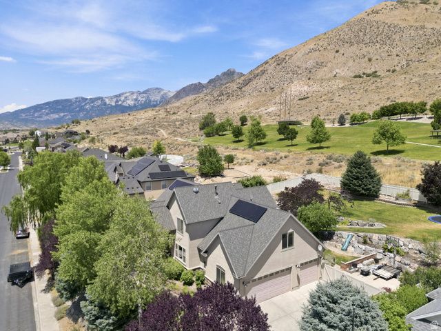 9498 N CANYON HEIGHTS DR, Cedar Hills, UT 84062