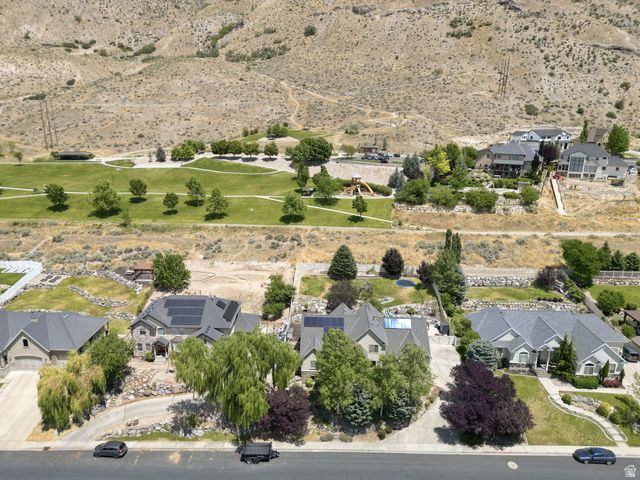 9498 N CANYON HEIGHTS DR, Cedar Hills, UT 84062