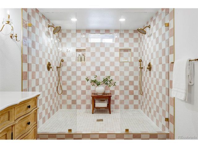 641 Martin St, Longmont, CO 80501