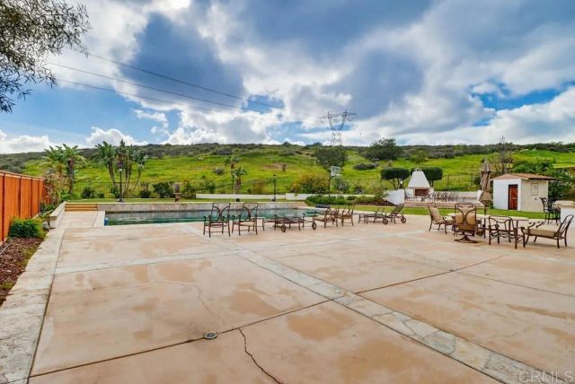 2932 Ranch Gate Rd, Chula Vista, CA 91914