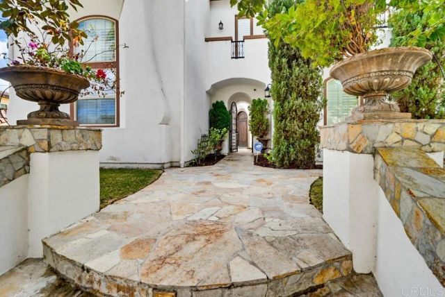 2932 Ranch Gate Rd, Chula Vista, CA 91914