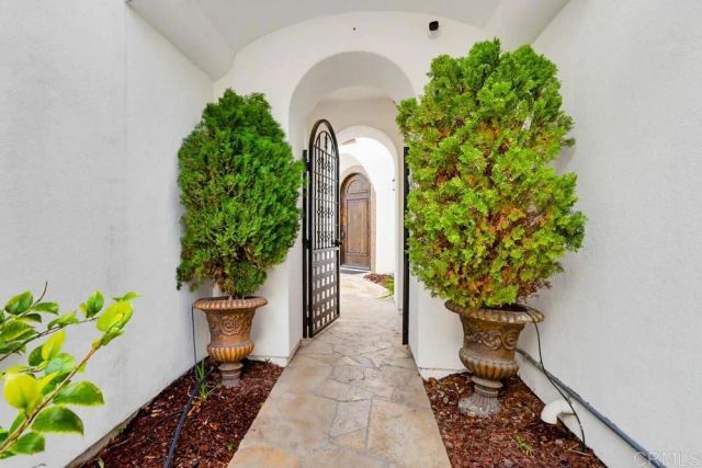 2932 Ranch Gate Rd, Chula Vista, CA 91914