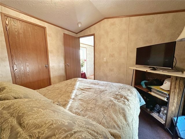 702 Dauphin Dr, Cranberry Twp, PA 16066