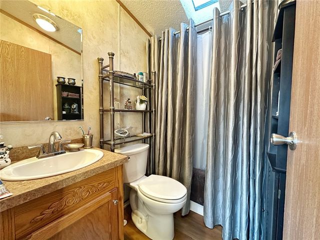 702 Dauphin Dr, Cranberry Twp, PA 16066