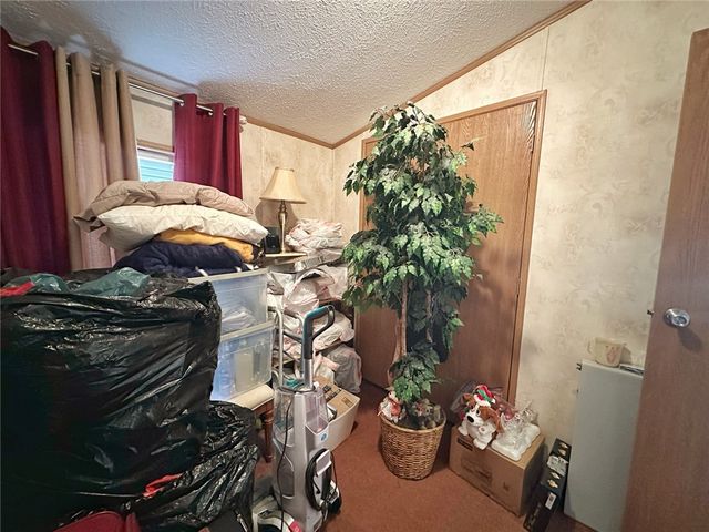 702 Dauphin Dr, Cranberry Twp, PA 16066