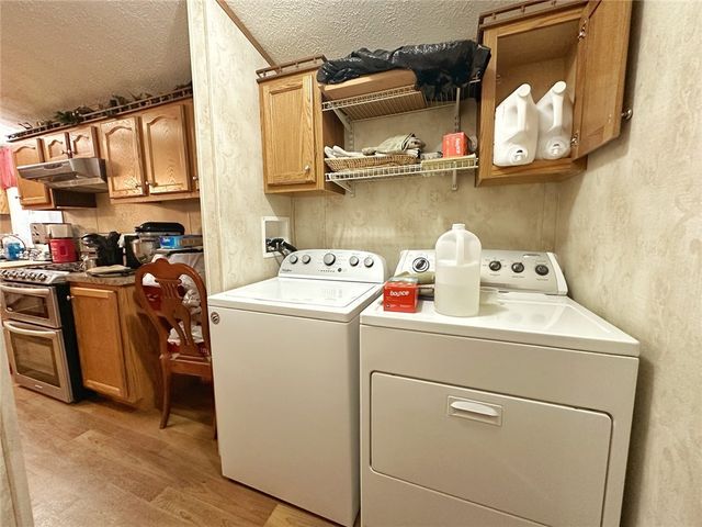 702 Dauphin Dr, Cranberry Twp, PA 16066