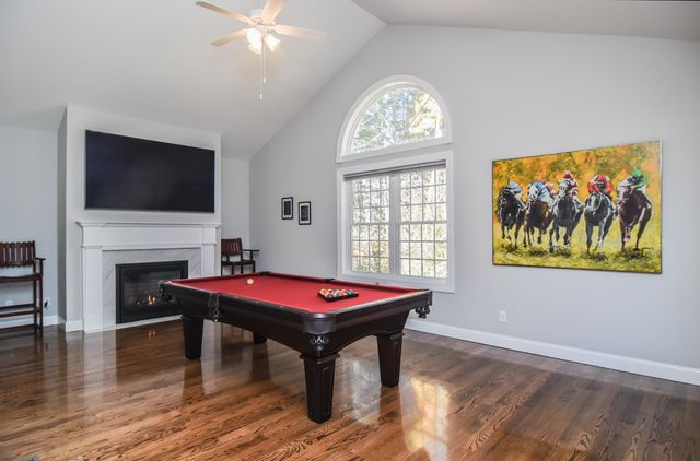 26 Constance Street, Merrimack, NH 03054
