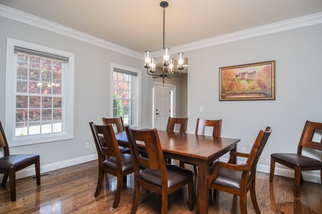 26 Constance Street, Merrimack, NH 03054