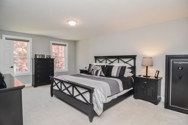 26 Constance Street, Merrimack, NH 03054