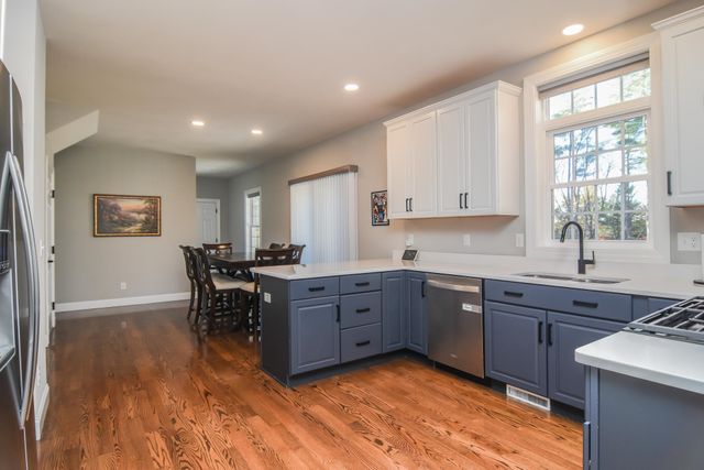 26 Constance Street, Merrimack, NH 03054