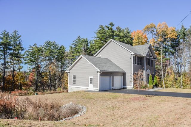 26 Constance Street, Merrimack, NH 03054